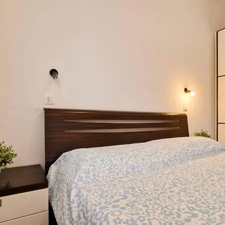 Lovely Flat With Garden In A Residence-beahost * بيبيوني